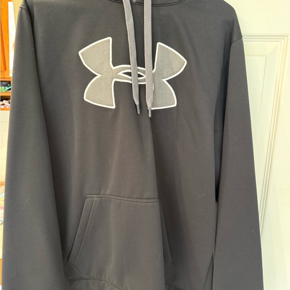 Under Armour Men's Black Hoodie